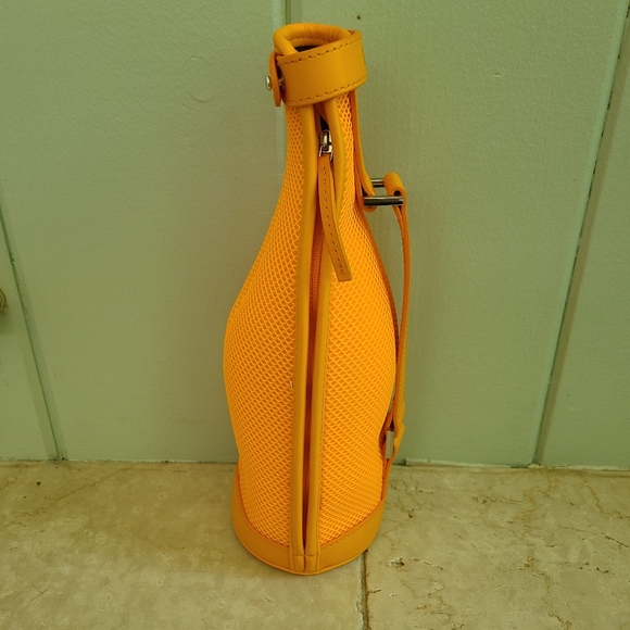 Veuve Clicquot Bottle Jacket - Picture 3 of 5